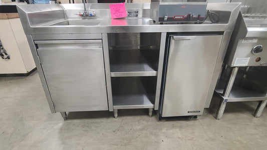 Custom Built SS Cabinet w/ Sink and Under Counter Ice